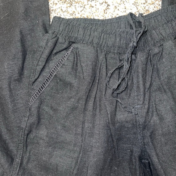 Briggs & Riley Black Wide-Leg Drawstring Pants - Picture 2 of 3